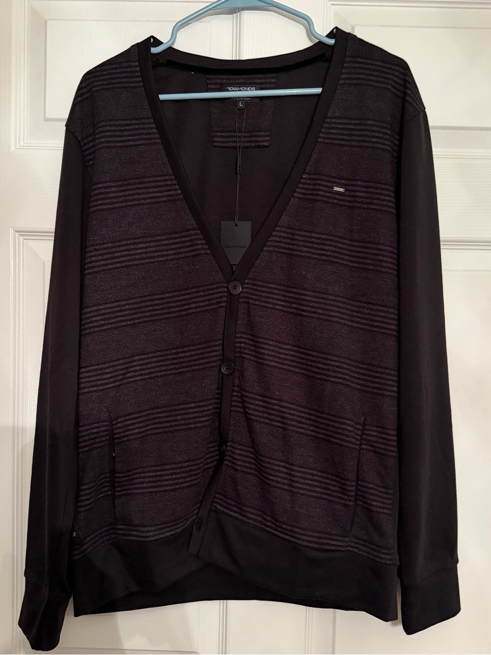 7 Diamonds Men's Black Striped V-Neck Cardigan
